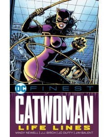DC Finest - Catwoman: Life Lines (Ed. em Inglês, Capa Mole)